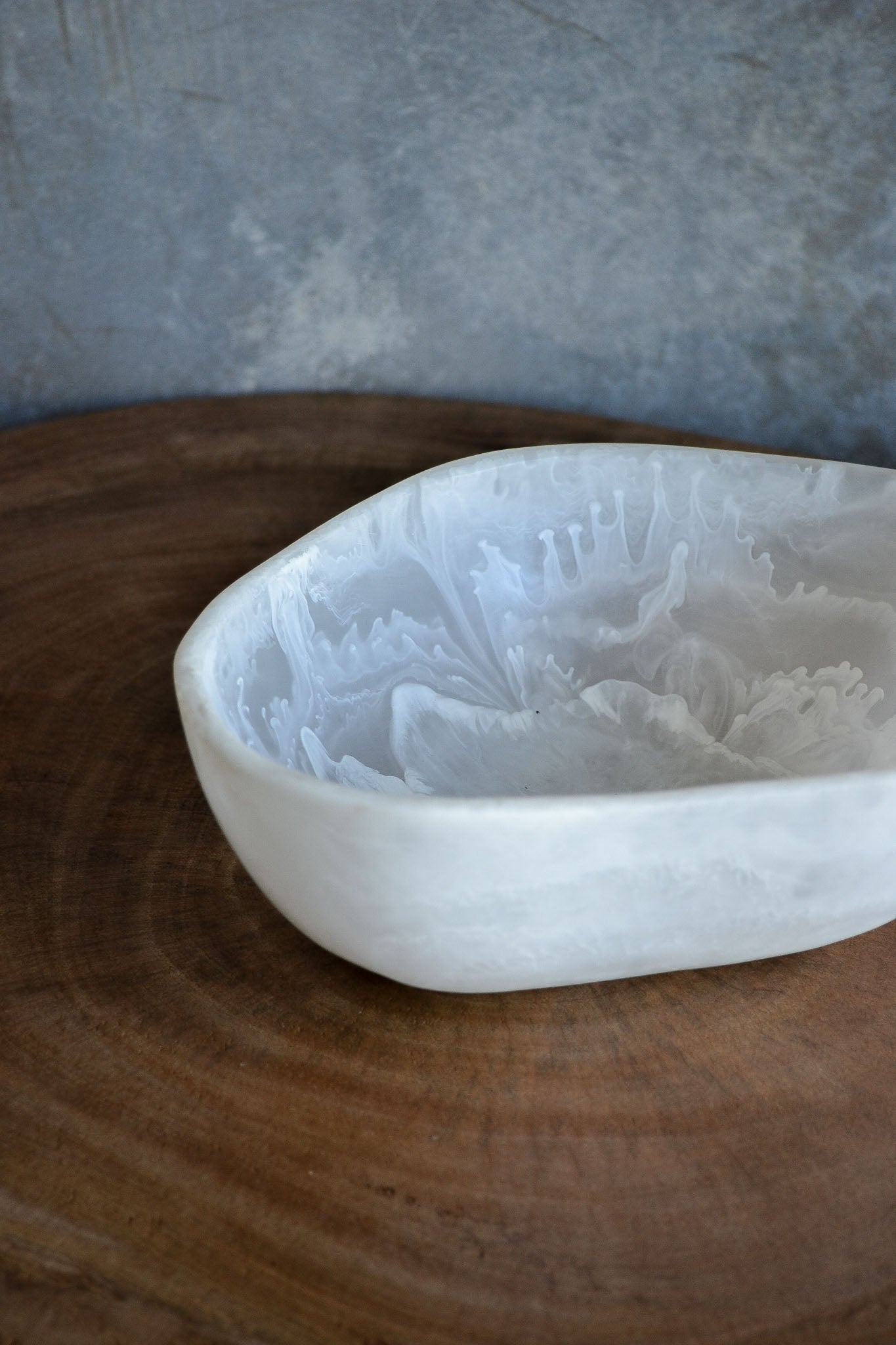 Resin Organic Bowl - White Palette