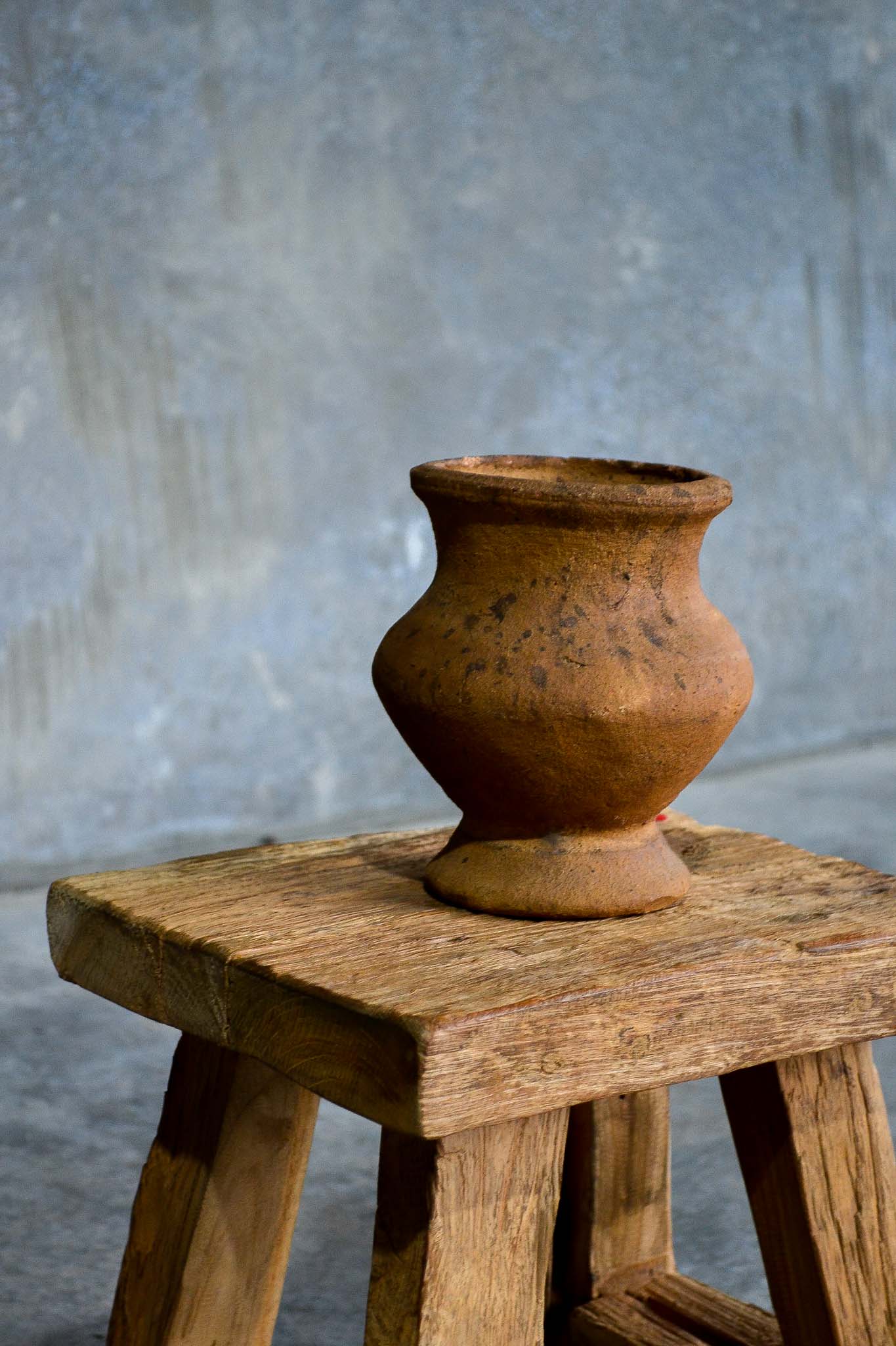 Earth Vase - Terracotta