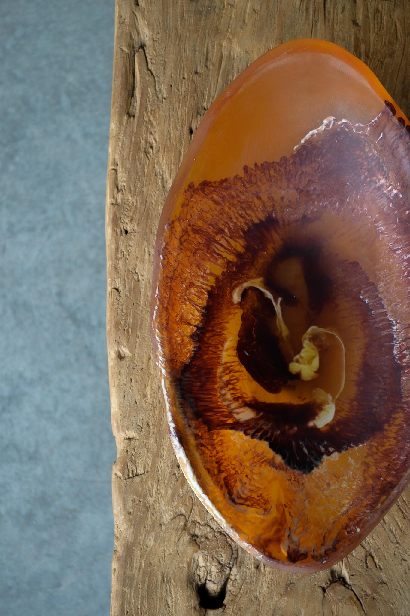 Resin Oval Bowl - Brown Palette